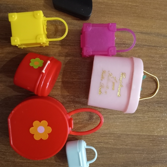 Barbie purse bundle - Picture 3 of 4